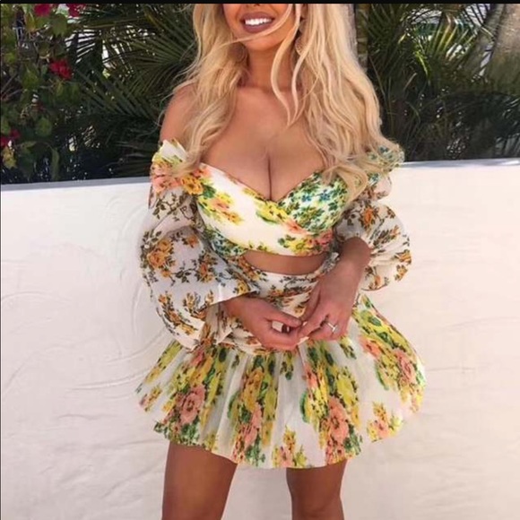 Floral Summer Cut Out Dress - Picture 2 of 3